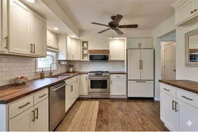 3069 Shakespeare Road, Bethlehem City, PA 18017 - Photo 6