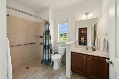 6786 Gwenmawr Road, Bethlehem City, PA 18017 - Photo 14