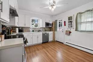 1025 Main St, Hellertown, PA 18055 - Photo 8