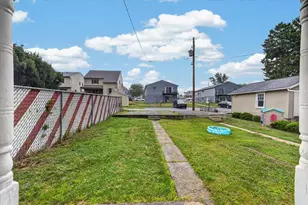 1025 Main St, Hellertown, PA 18055 - Photo 18