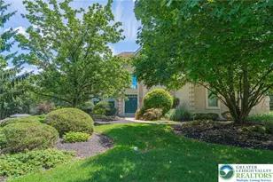 6958 Lehigh Ct, Allentown City, PA 18106 - Photo 2