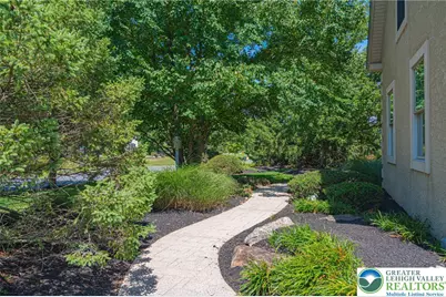 6958 Lehigh Court, Allentown City, PA 18106 - Photo 4