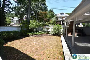 24 E Plainfield Ave, Pen Argyl Boro, PA 18072 - Photo 18