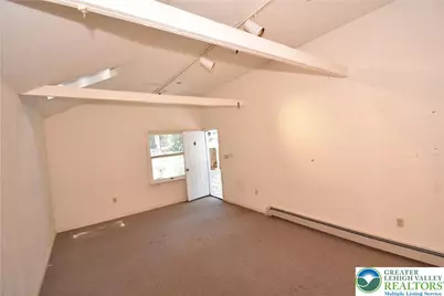 24 E Plainfield Avenue, Pen Argyl Boro, PA 18072 - Photo 16