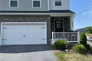 1610 Ravena St, Bethlehem City, PA 18015 - Photo 2