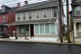 15 N 4th St, Emmaus Boro, PA 18049 - Photo 2