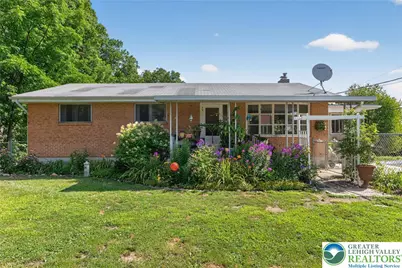 2944 Edgewood Court, Lowhill Township, PA 18069 - Photo 2
