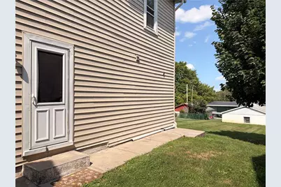 619 2nd Street #1st floor, Whitehall Township, PA 18052 - Photo 12
