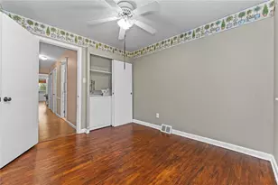 1820 Pine, Norristown Boro, PA 19401 - Photo 18