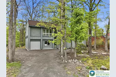 3120 Greenbriar Drive, Stroud Twp, PA 18301 - Photo 2