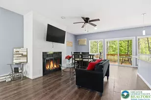 3120 Greenbriar Dr, Stroud Twp, PA 18301 - Photo 10