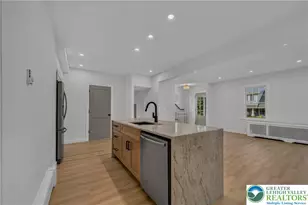 430 N 2nd St, Emmaus Boro, PA 18049 - Photo 12