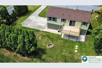 8612 Beatrice Lane, East Allen Township, PA 18014 - Photo 4