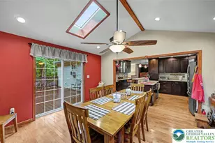 386 Upper Rdg Dr, Chestnuthill Twp, PA 18330 - Photo 12