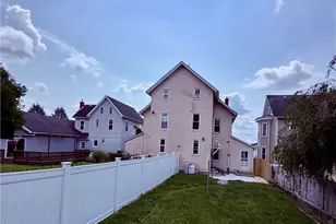 185 W 27th St, Northampton Boro, PA 18067 - Photo 2
