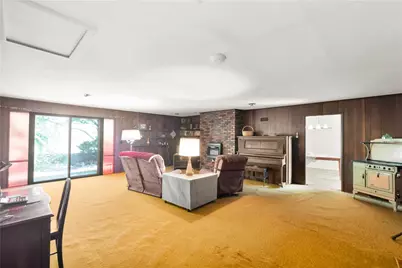 4210 Locust Drive, North Whitehall Township, PA 18078 - Photo 4
