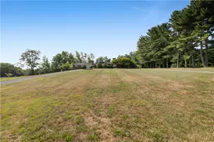 4210 Locust Dr, North Whitehall Township, PA 18078 - Photo 24