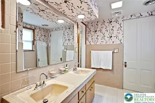 1541 Adams Ave, Scranton, PA 18509 - Photo 46