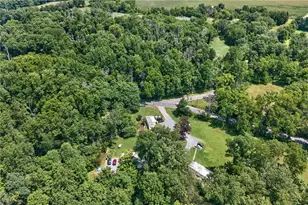 261 Schipps Ln, Upper Mt Bethel Twp, PA 18343 - Photo 30