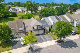 1040 Timberidge Ln, Lower Macungie Township, PA 18106 - Photo 38