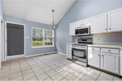 1040 Timberidge Lane, Lower Macungie Township, PA 18106 - Photo 12