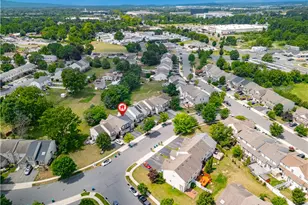 1040 Timberidge Ln, Lower Macungie Township, PA 18106 - Photo 38