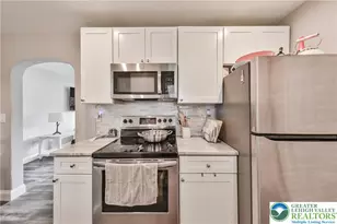 3325 Edinburgh Rd, South Whitehall Township, PA 18104 - Photo 10