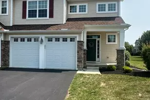 866 Iron Ln, Easton, PA 18040 - Photo 2