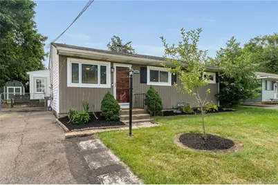 1331 Ridge Trail, Forks Twp, PA 18040 - Photo 2