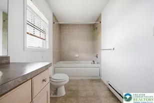 86 E Northpark Dr, Middle Smithfield, PA 18302 - Photo 52