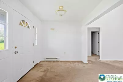 86 E Northpark Drive, Middle Smithfield, PA 18302 - Photo 8