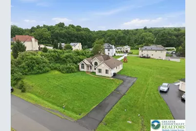 86 E Northpark Drive, Middle Smithfield, PA 18302 - Photo 4