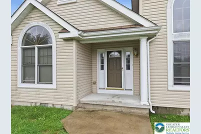 86 E Northpark Drive, Middle Smithfield, PA 18302 - Photo 6