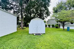 8982 Breinig Run Cir, Upper Macungie Township, PA 18031 - Photo 2
