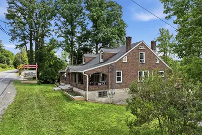 429 Riverview Drive, Lehigh Township, PA 18088 - Photo 2
