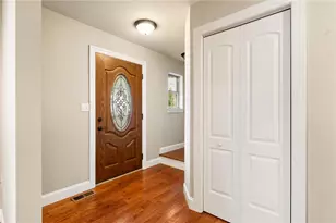 355 Adrain St, Emmaus Boro, PA 18049 - Photo 4