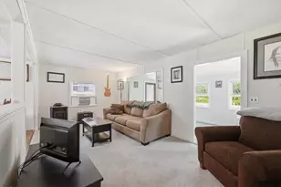 934 S Main St, Washington Twp, PA 18013 - Photo 28
