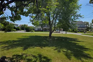 5166 Springmill Rd, Whitehall Township, PA 18052 - Photo 6