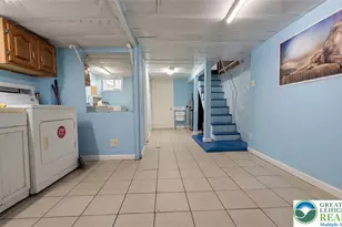 560 S Benner Ave, Fountain Hill Boro, PA 18015 - Photo 18
