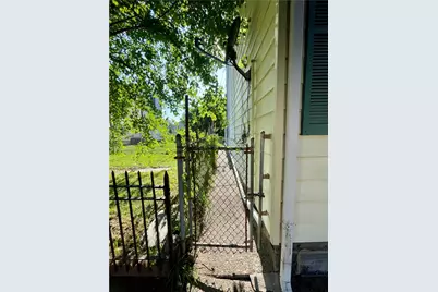 51 S 9th Street, Easton, PA 18042 - Photo 2