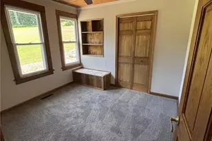 1067 Lower South Main St, Washington Twp, PA 18013 - Photo 12