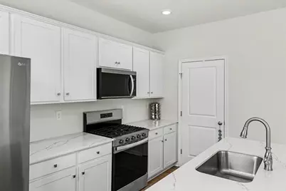 321 Knollwood Drive, Easton, PA 18040 - Photo 8