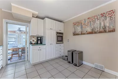 557 Ellen Street, Hellertown Boro, PA 18055 - Photo 8