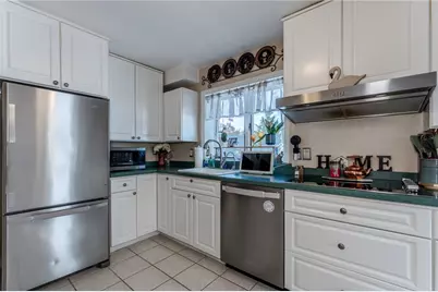 557 Ellen Street, Hellertown Boro, PA 18055 - Photo 6
