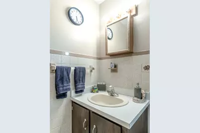 557 Ellen Street, Hellertown Boro, PA 18055 - Photo 18