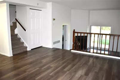 1604 Shenandoah Court, South Whitehall Township, PA 18104 - Photo 2