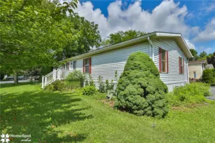 94 Juniper Ct, East Allen Township, PA 18014 - Photo 2