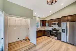 708 Harrison Ave, Scranton City, PA 18510 - Photo 24
