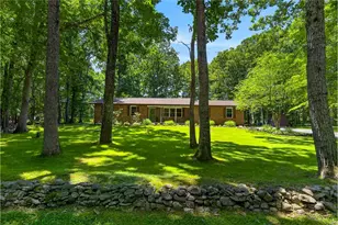 400 Ridge Cir, Barrett Twp, PA 18326 - Photo 2