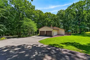 400 Ridge Cir, Barrett Twp, PA 18326 - Photo 6